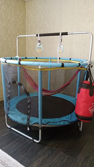 Продам детский батут (б/у)