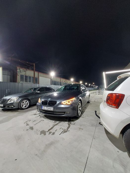 Vând BMW E60 520D