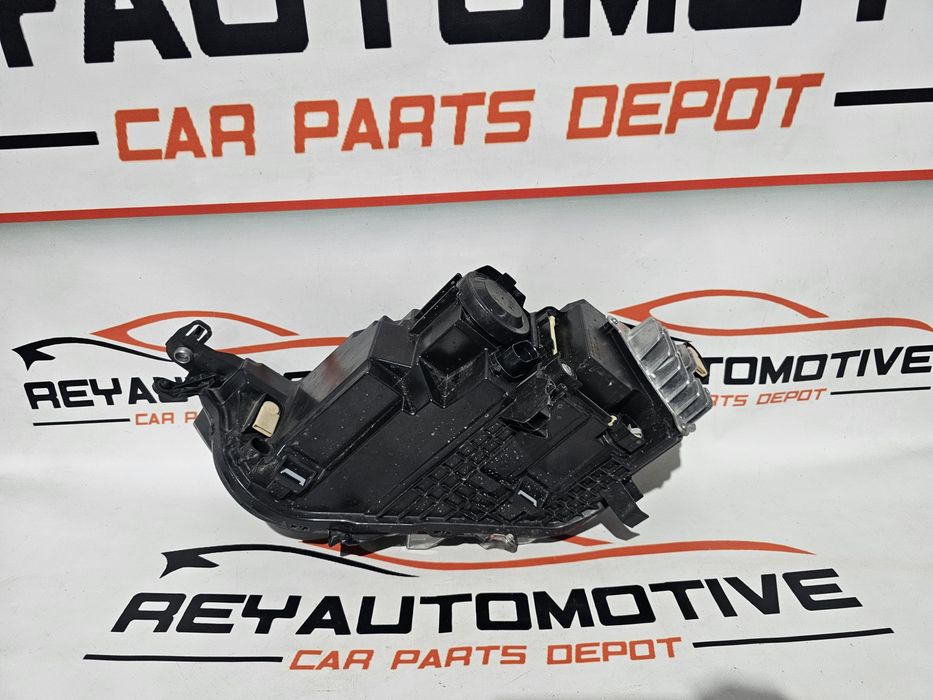 Far dreapta led VW T Roc Facelift dupa 2021 cod 2GA941006F