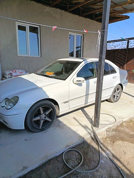 Mercedes Benz w203 sotladi srochni