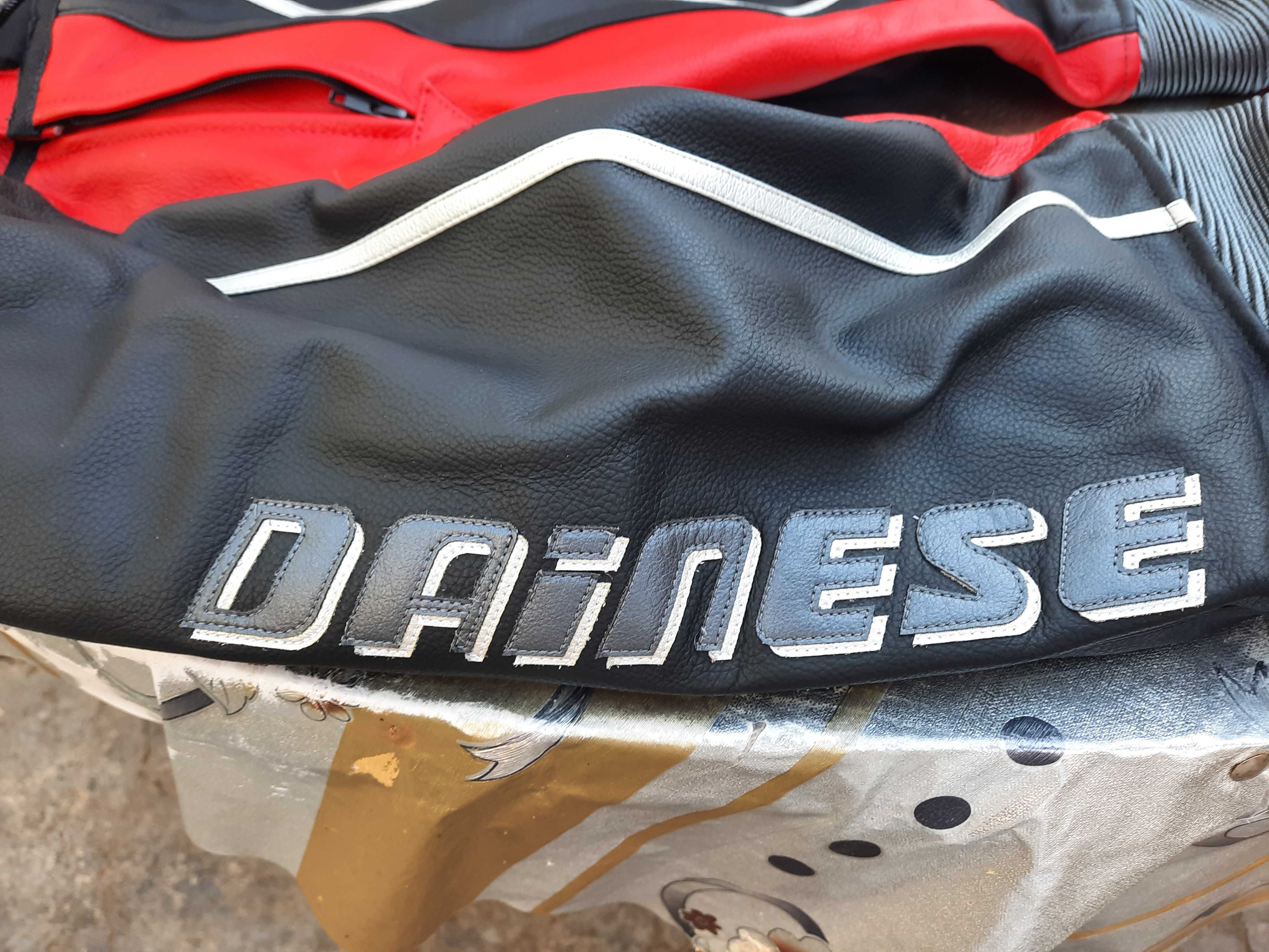 Costum 4 piese motociclist marca Dainese