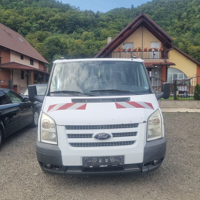 Vand ford transit 2.2 tdi klima .7 locuri.6+1 trepte.top
