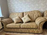 2 золотистых дивана разных размеров с креслом (АКСАЙ,ЗКО,доставки нет)