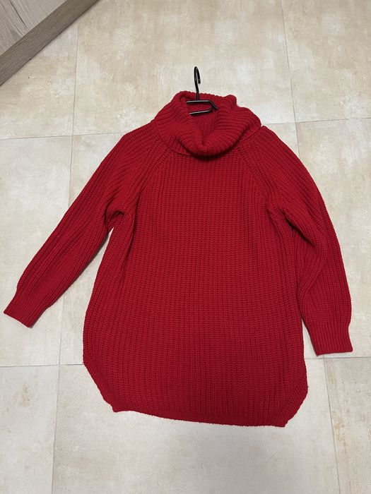 Мек топъл пуловер