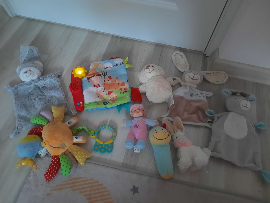 Lot jucarii pt bebelusi