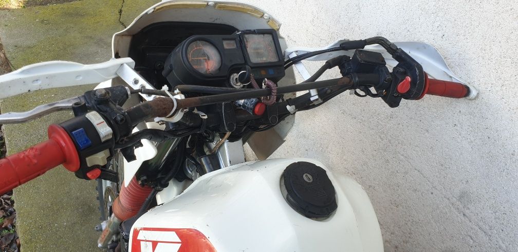 Само на части kawasaki klr 650