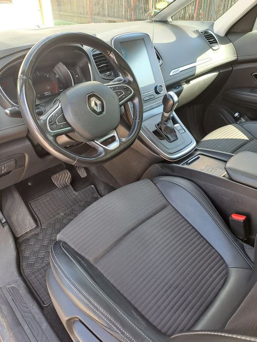 Renault Grand Scenic 4