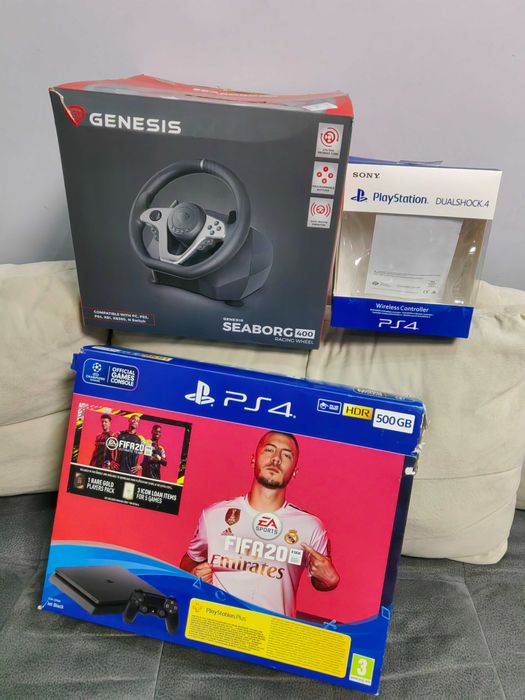 Playstation 4 + игри + волан и педали