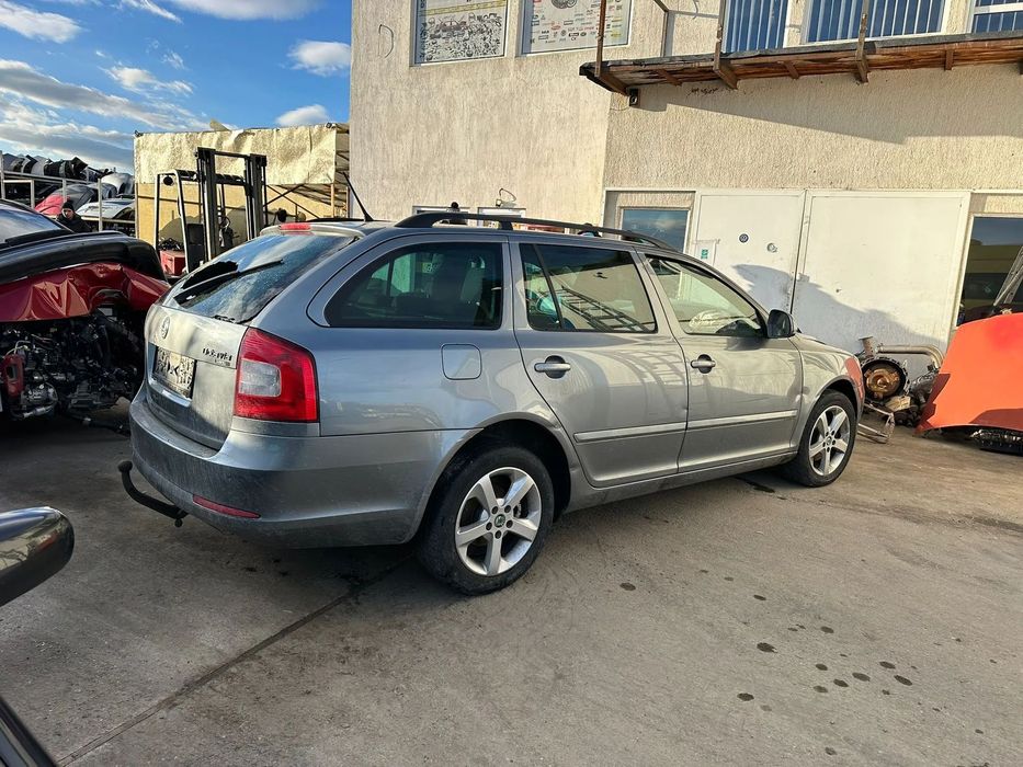 Dezmembrari Skoda Octavia 2 Facelift / 1.2 TSI