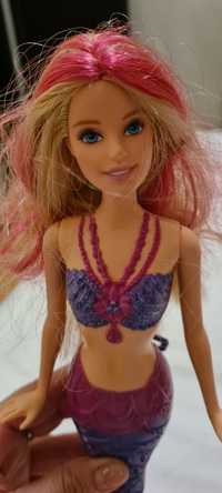 Papusa Barbie sirena, face baloane din sapun