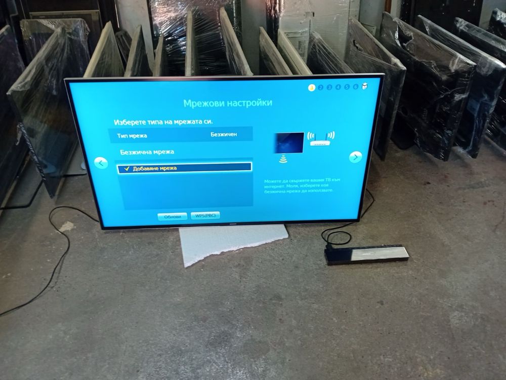 Телевизор Samsung Smart 4K 55 инча без стоика