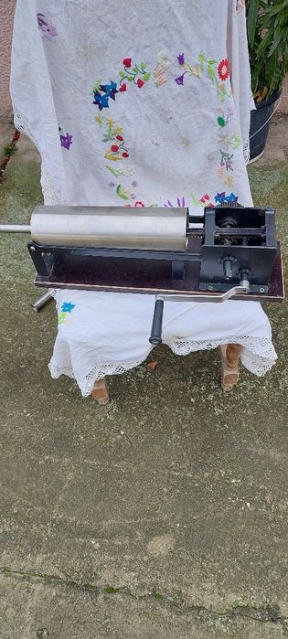 Vand carnățar din inox