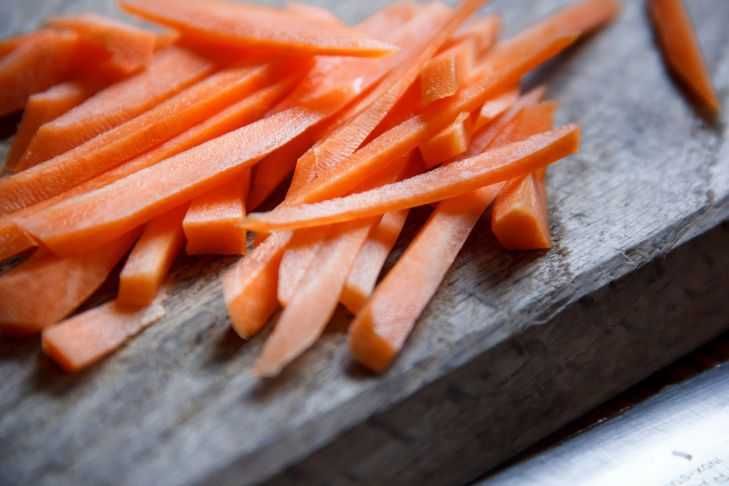 Тертая морковь для плова Тертая морковка для плова