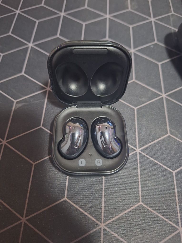 Căști samsung galaxy buds noi