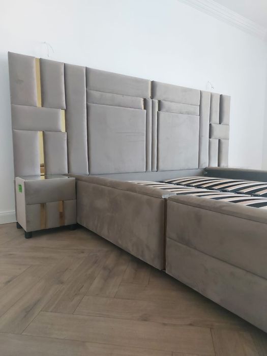 Paturi Tapitate la COMANDĂ