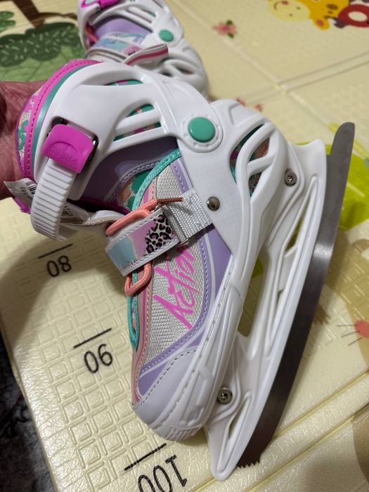 Коньки новые на девочку