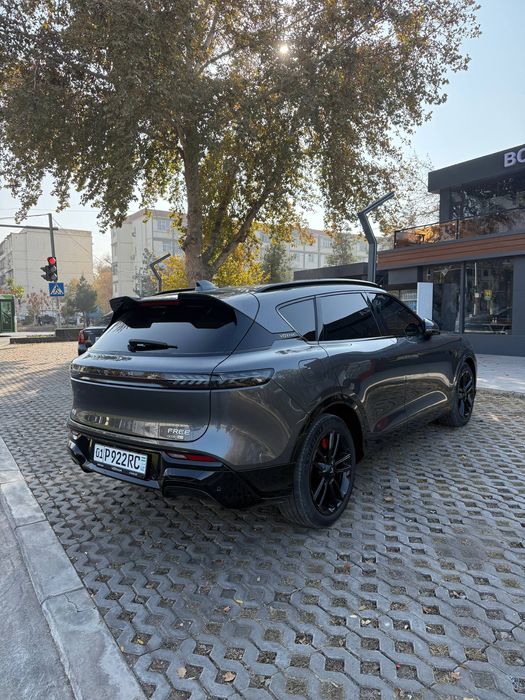 VOYAH FREE 318/2025Full