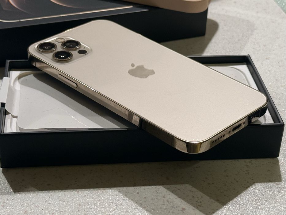 iPhone 12 Pro 128GB Gold – Перфектен, 100% Батерия!