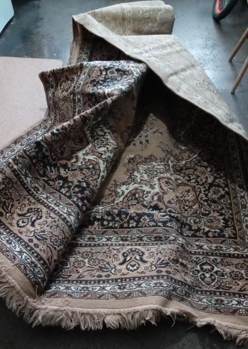 Ковёр 3 х 6 ,,Карина ,продам.