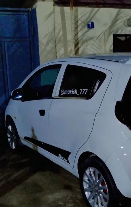 Salom alikum moshina sotladi 3 pazisa