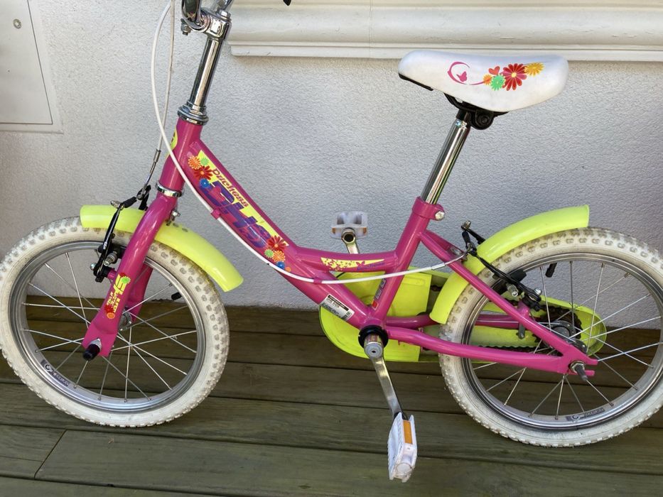 Bicicleta pentru fetite