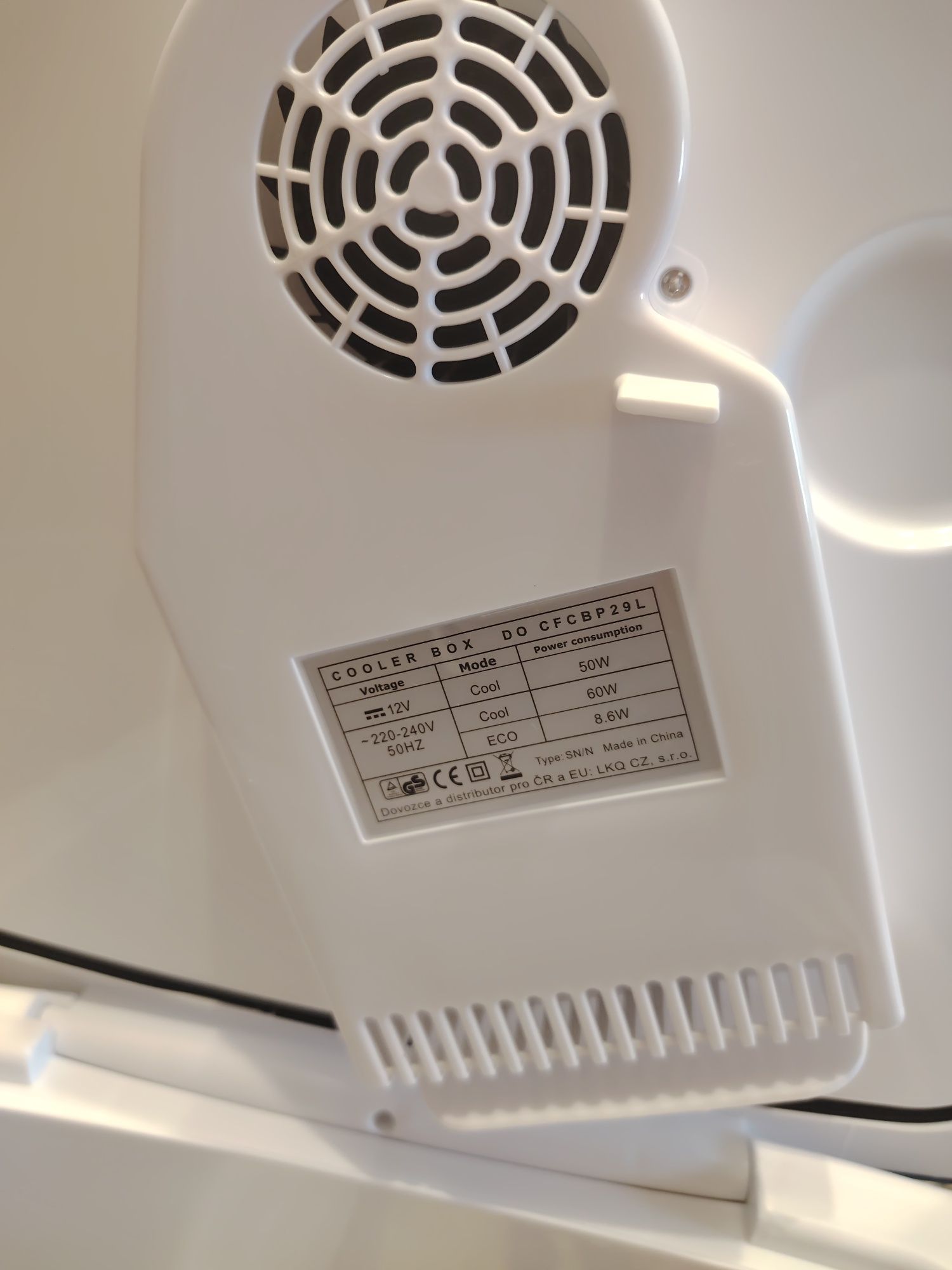Нова хладилна чанта 12v/220v 29 литра