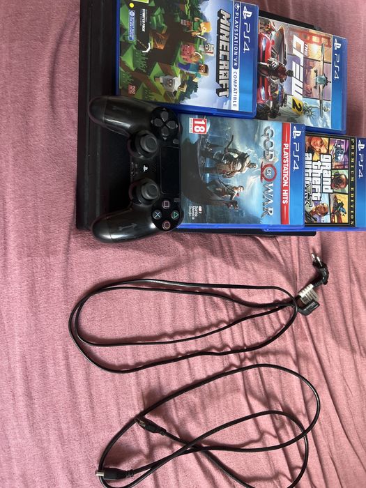 Ps4 Pro 500gb ssd +4jocuri+o maneta