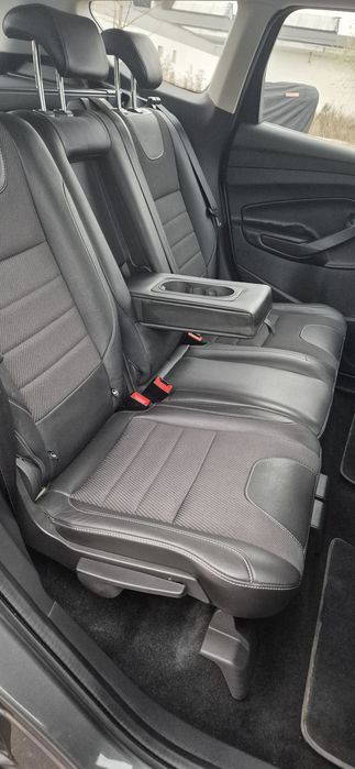 FORD Kuga Titanium  4×4 , An fab 2015 , 150 cp  .Manuala 6 trepte