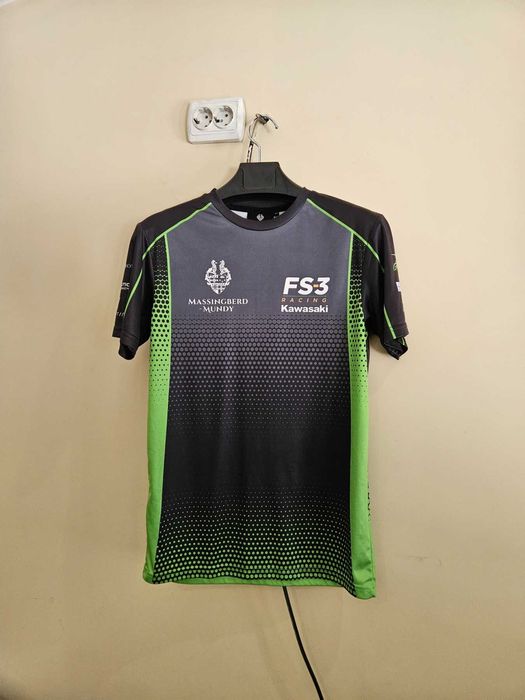 Мото якета и оригинални тениски