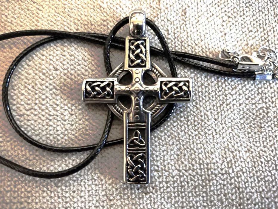 Келтски кръст, медицинска стомана 316 L