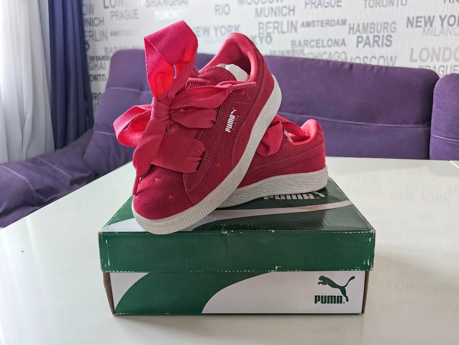 Кецове PUMA Suede Heart Valentine