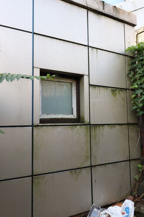 Curățare fațade clădiri