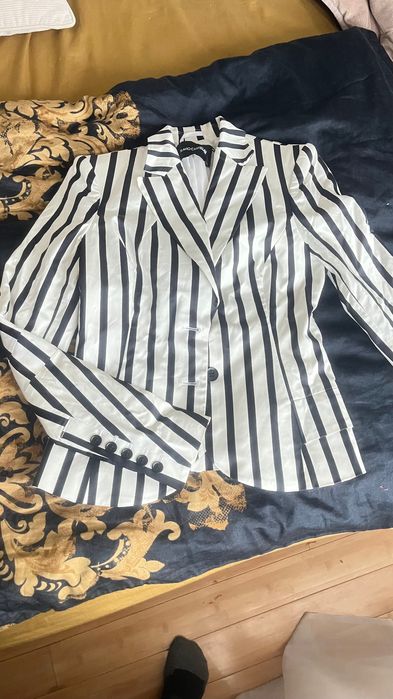 Сако произведено в Италия