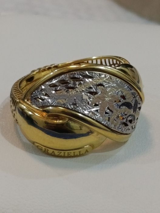 Итальянская золотая кольцо, Graziella Проба 585, вес 4,04гр,размер 19