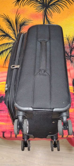 Куфар Samsonite черен оригинален
