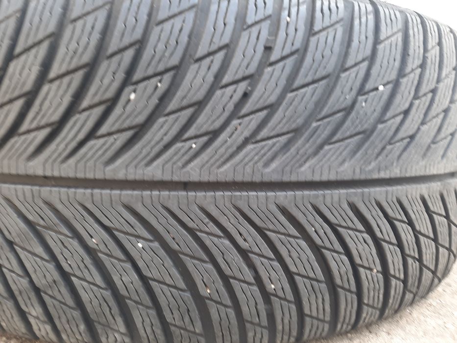 255/45/20 Мишлен Гуми Зимни с борд