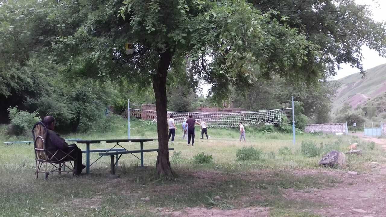 Продается земля в горах Янгиабада