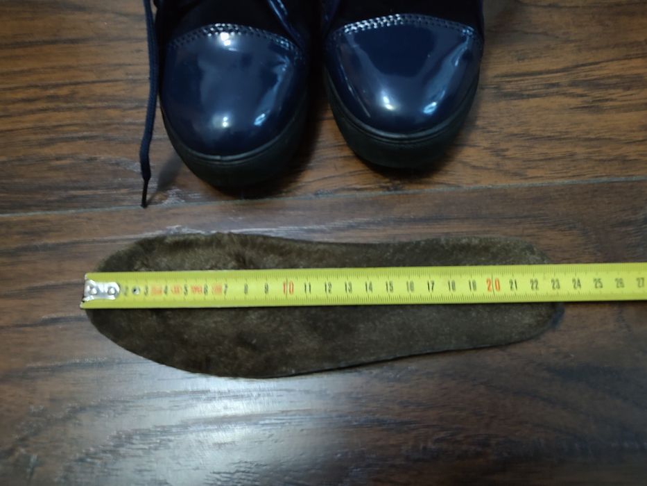 Papucii lucru, doua perechi!