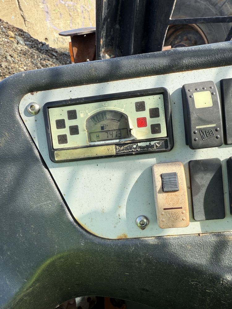 Mini incarcator bobcat JCB Robot 170 optional maturatoare