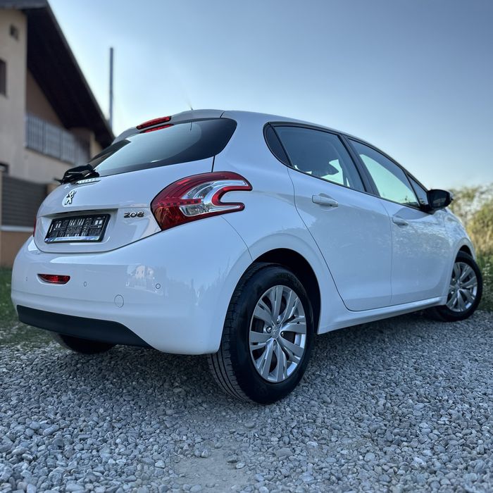 Peugeot 208 1.4 Benzina Euro 5 Navigatie/Senzori/Rate