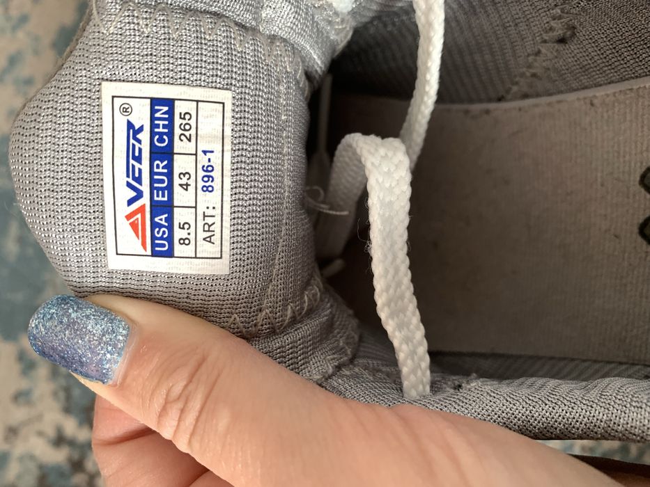 Adidasi veer / papuci sport