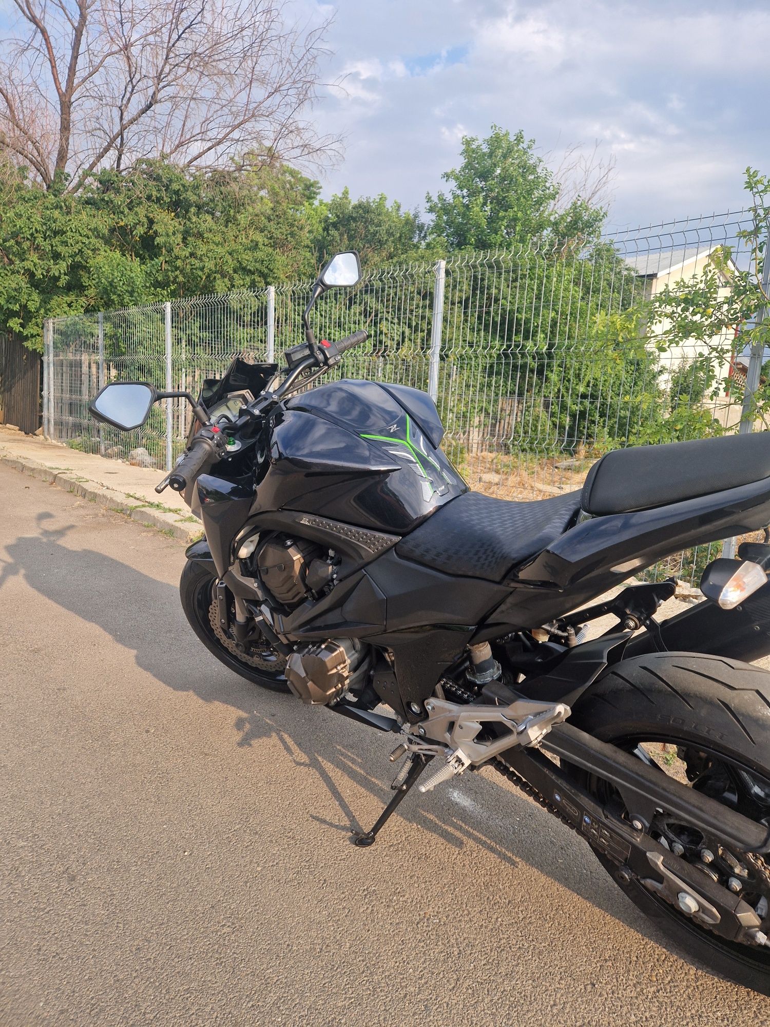 Kawasaki z800  70kw LEGAL A2