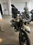 Moto Guzzi V85 2024 cu imbunatatiri