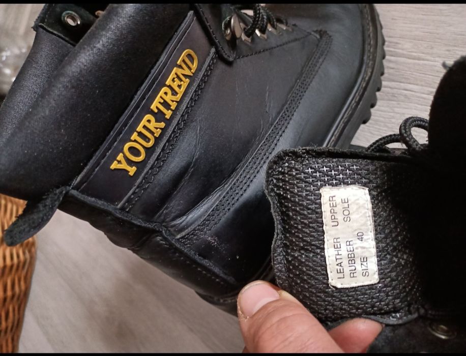 Bocanci protectie din piele "your trend"marimea 40.transport gratuit