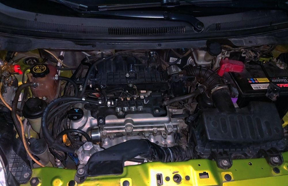 Спарк,2015 САТЫЛАДИ