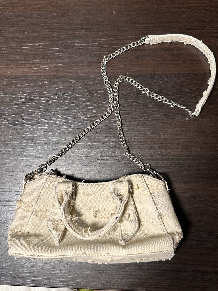 Малка чанта Zara