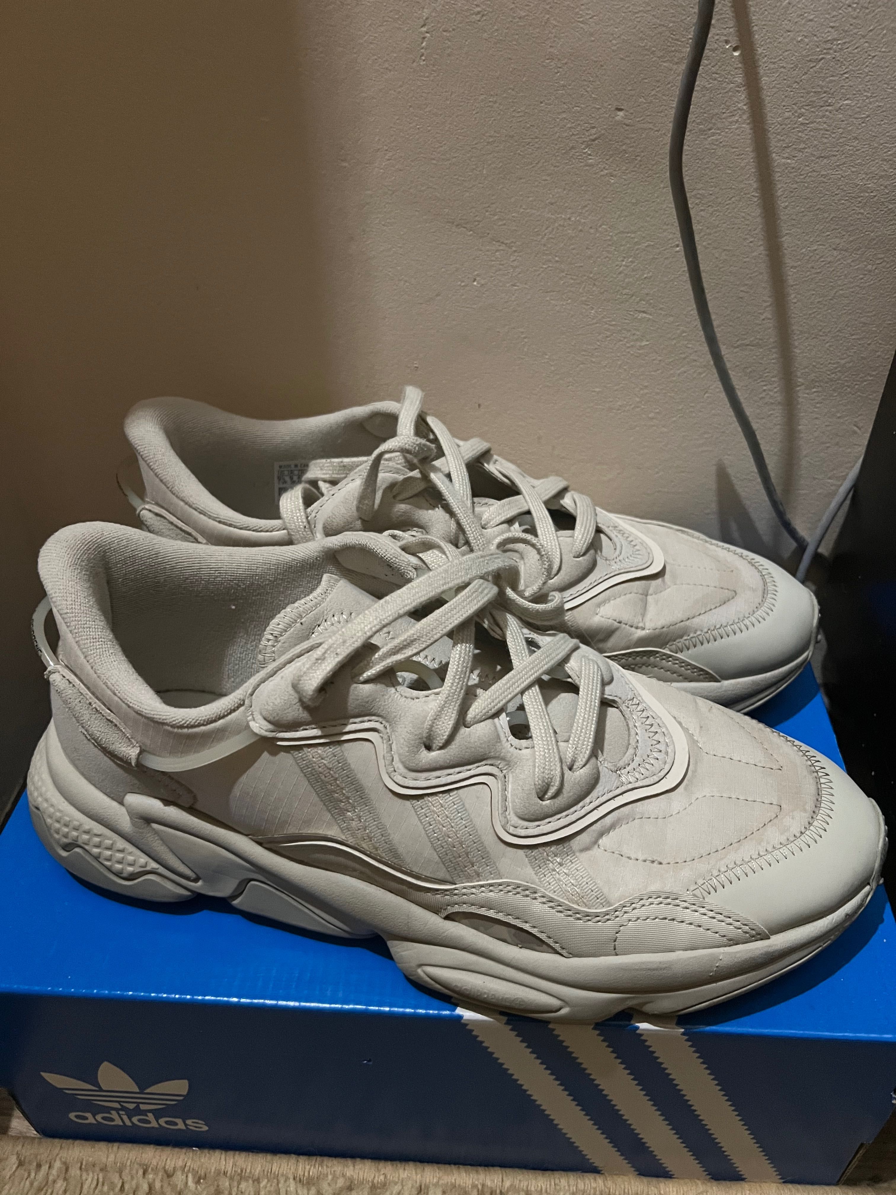 Adidas Ozweego бежави