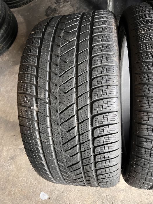 2 anvelope iarna 315/35/22 , Pirelli , DOT 2023