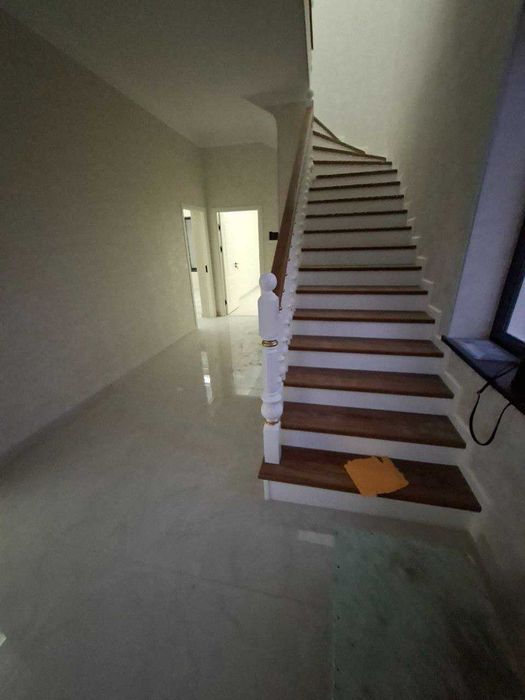 Сергели , Кумарык. 2 сотихда 6 xonali зор uy sotaman.