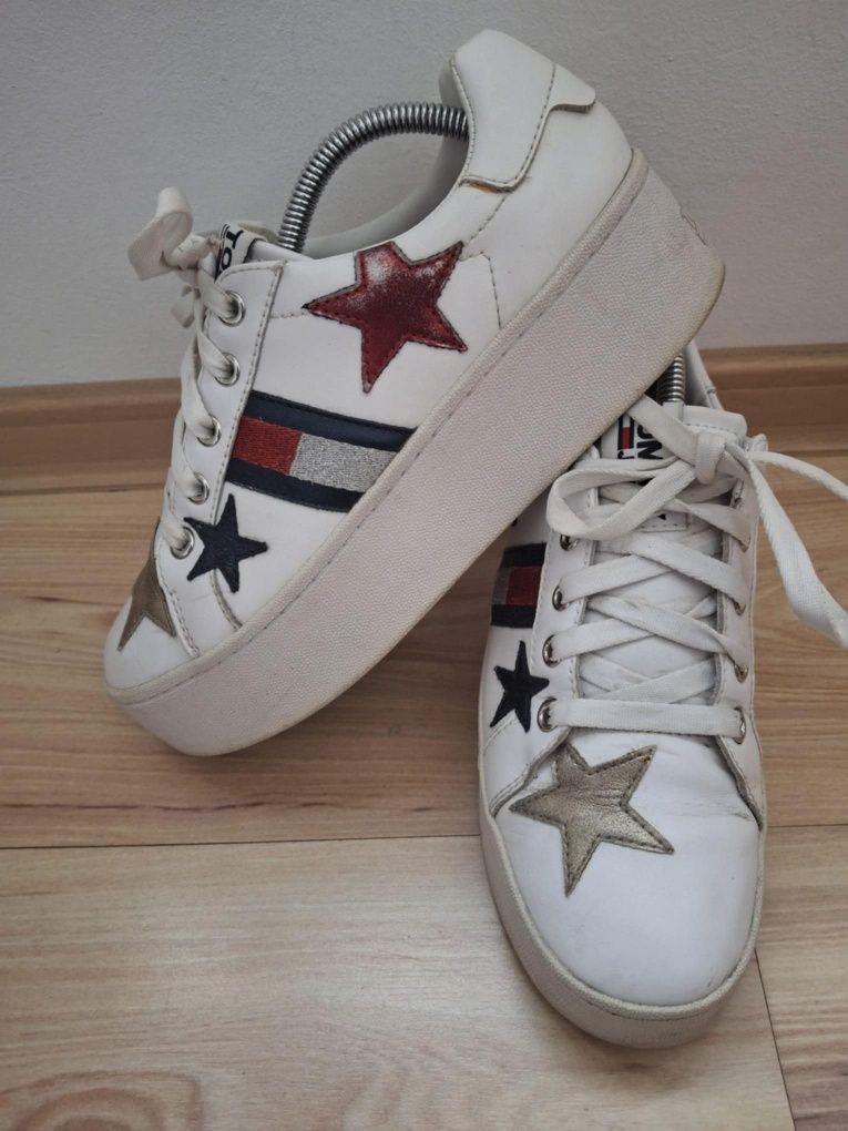 Adidas dama Tommy Hilfiger 38